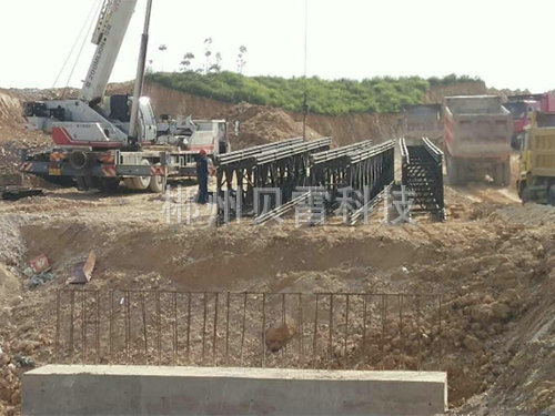 國內(nèi)貝雷橋13 國內(nèi)貝雷橋13