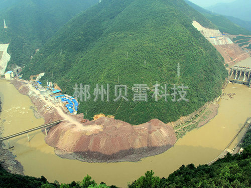 國內(nèi)貝雷橋2 國內(nèi)貝雷橋2